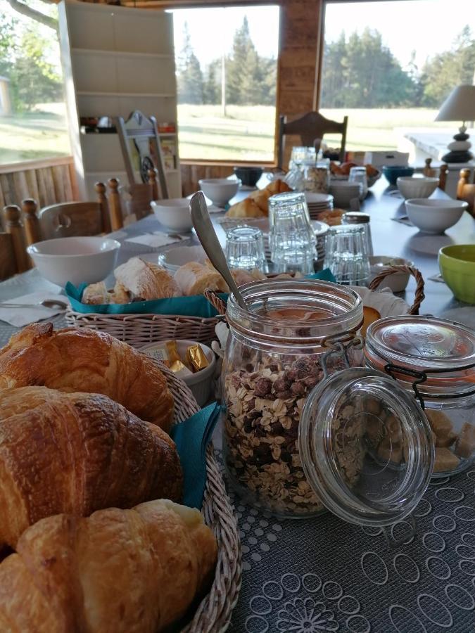 Maison La Vigne - Et D'hôtes Couette-café
